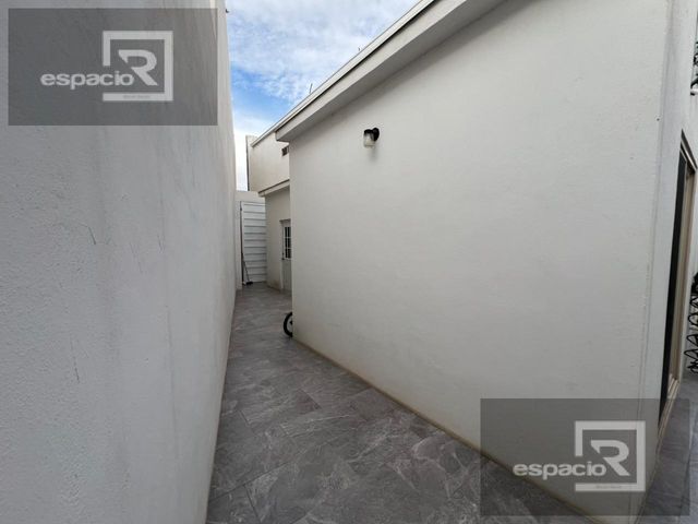 place photo 69