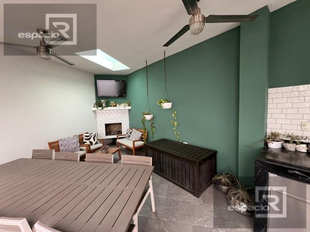 place photo 63