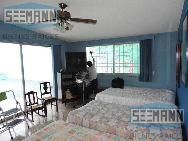 place photo 24