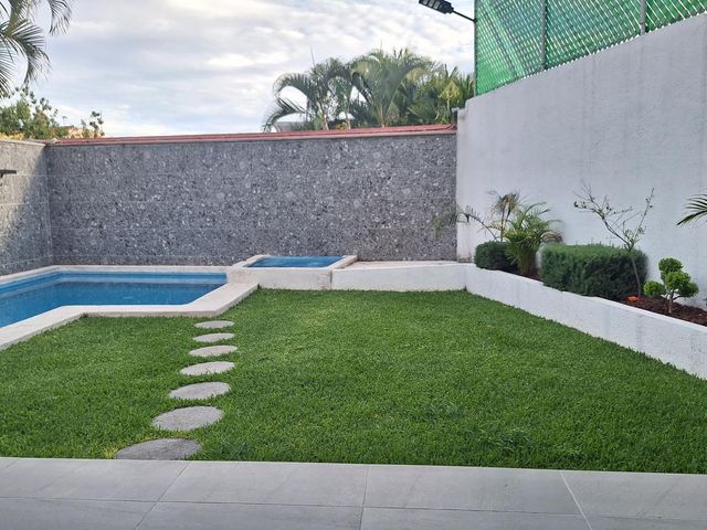 place photo 58