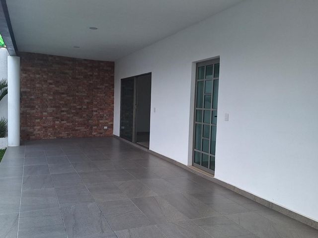 place photo 56