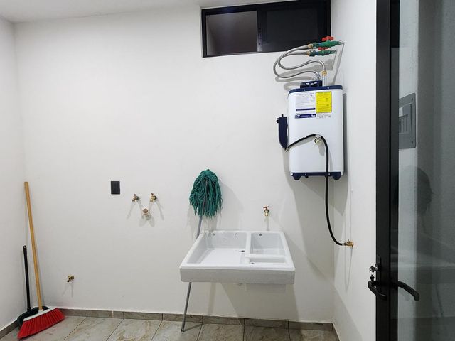 place photo 37