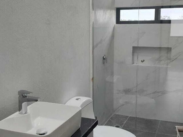 place photo 39