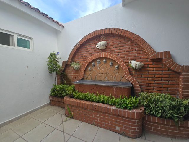 place photo 30