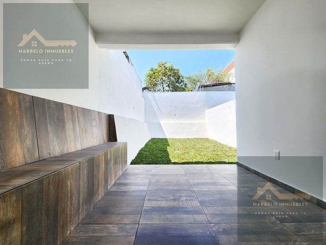 place photo 18