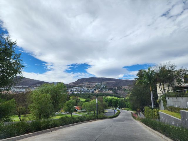 place photo 25