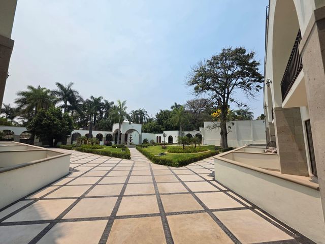 place photo 58