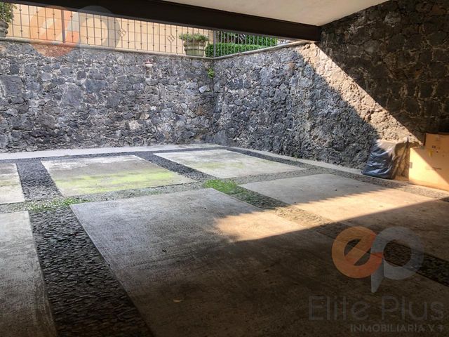 place photo 52