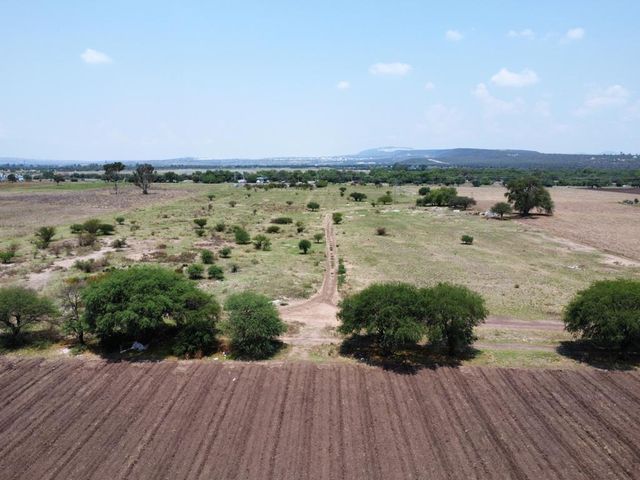 place photo 34