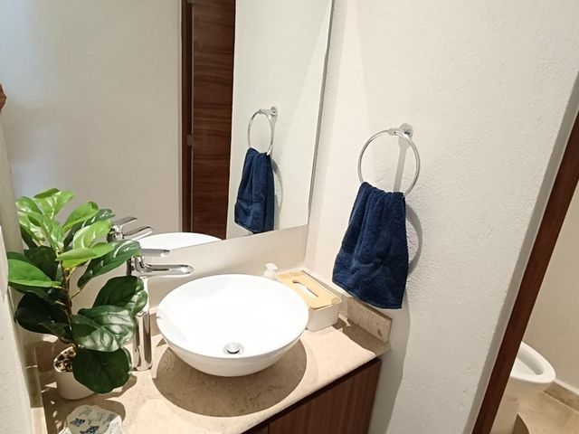 place photo 52