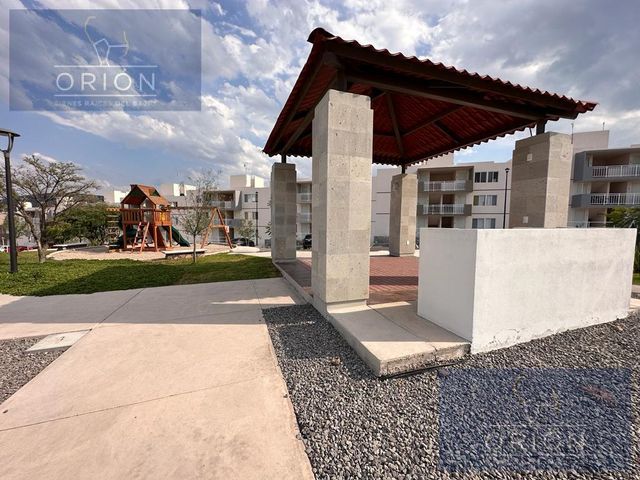 place photo 24