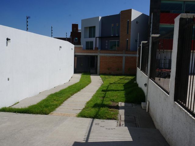 place photo 60