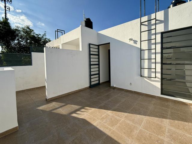 place photo 35