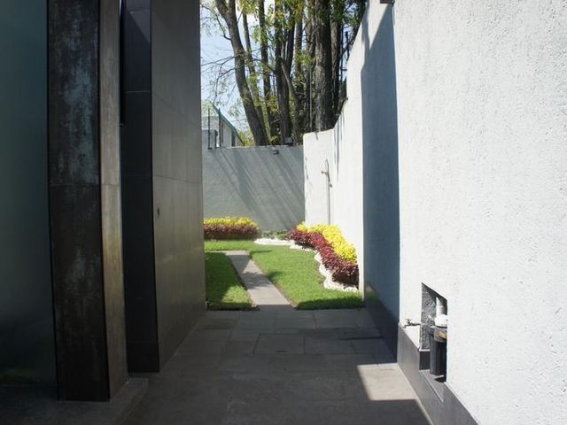 place photo 48