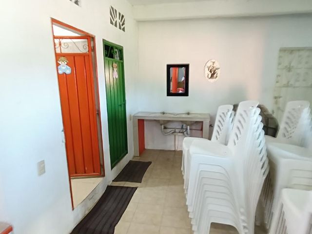 place photo 63