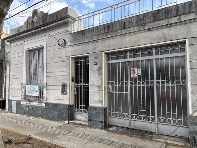 VENTA - Casa TERRENO IDEAL CONSTRUCTORAS.