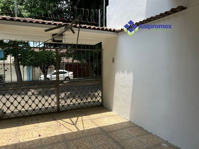 place photo 18