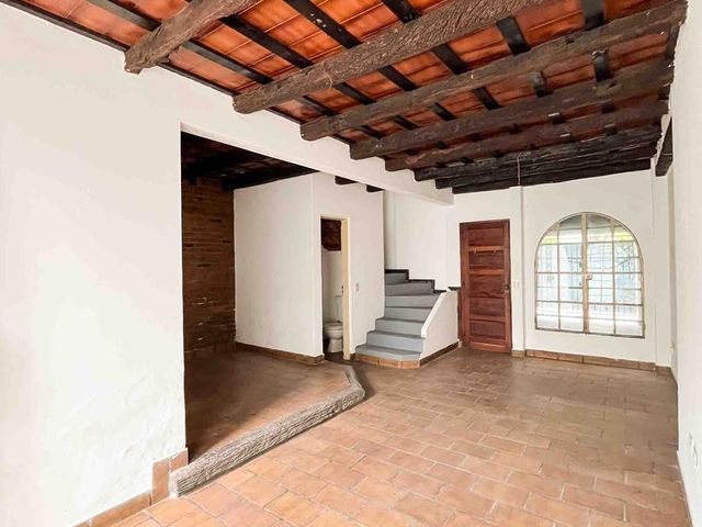 place photo 60