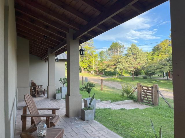 place photo 26