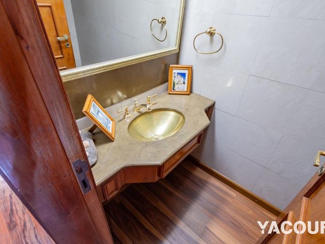 place photo 45
