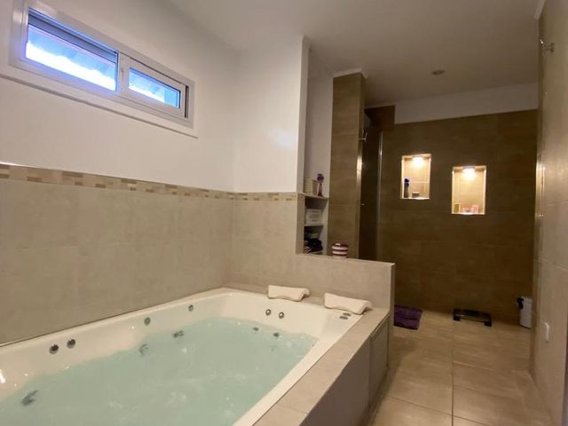 place photo 80