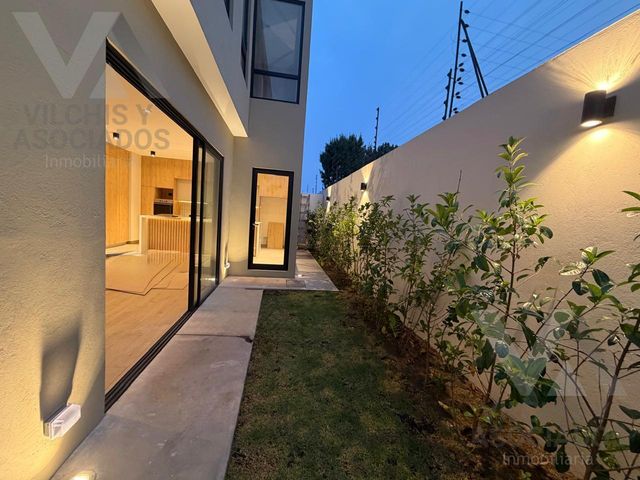 place photo 47