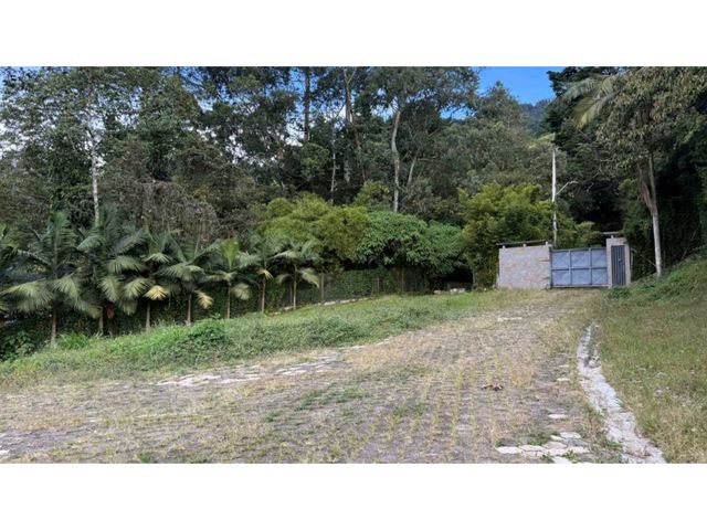 place photo 60