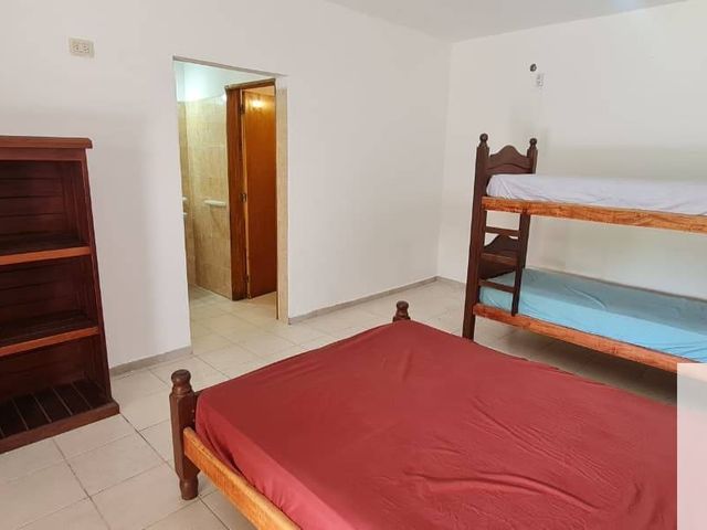 place photo 64