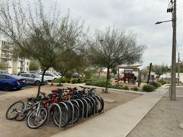 place photo 23