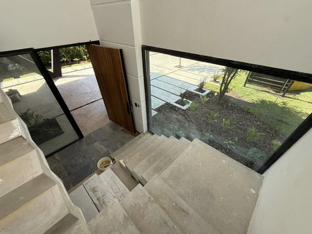place photo 39