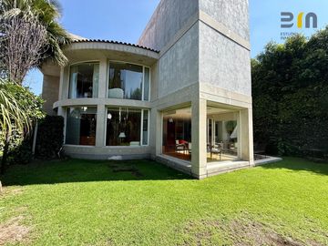 place photo 51