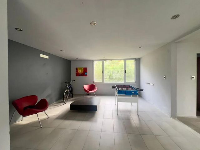 place photo 48