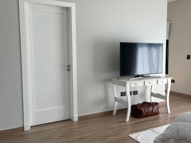place photo 51