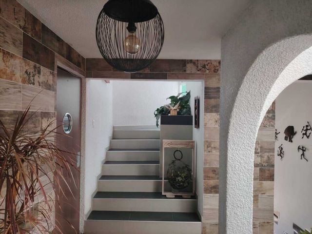 place photo 44
