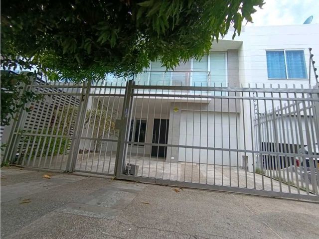 place photo 34