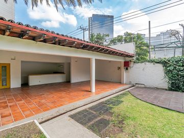 place photo 36