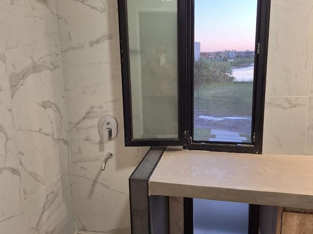 place photo 57