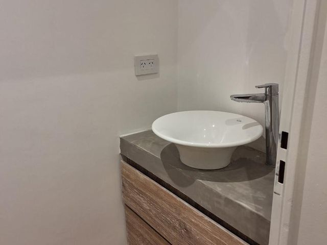 place photo 58