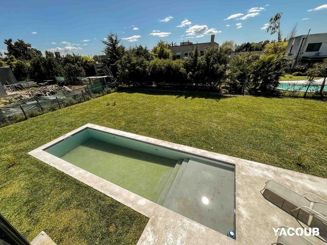 place photo 69