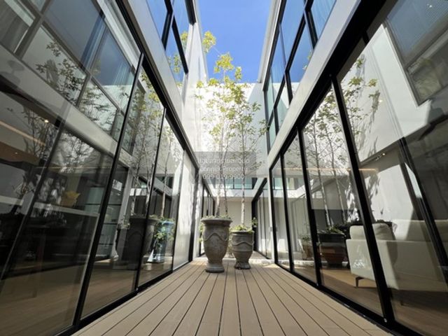 place photo 49