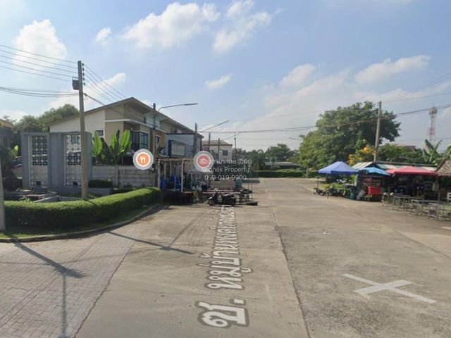 place photo 9