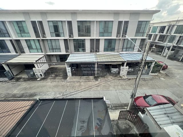 place photo 48