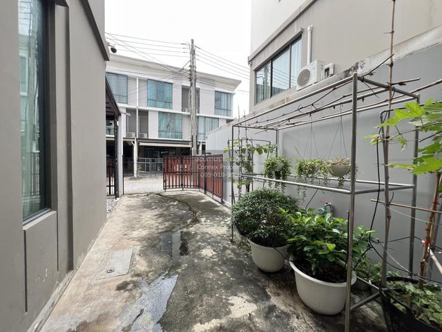 place photo 51