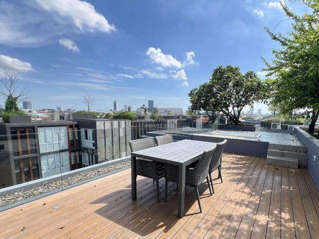 place photo 70