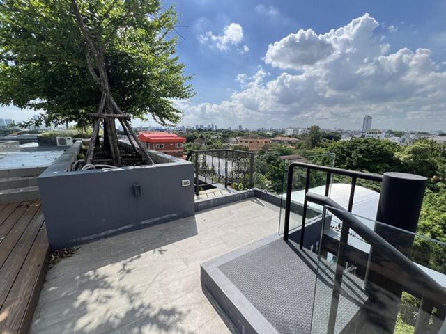 place photo 76
