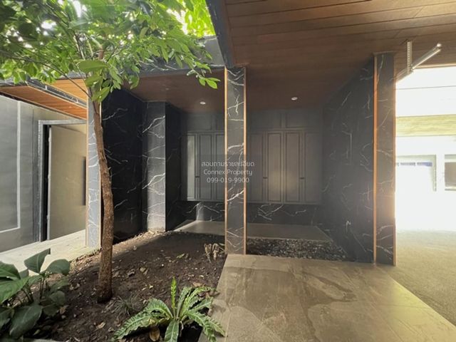 place photo 83
