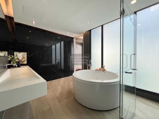 place photo 68
