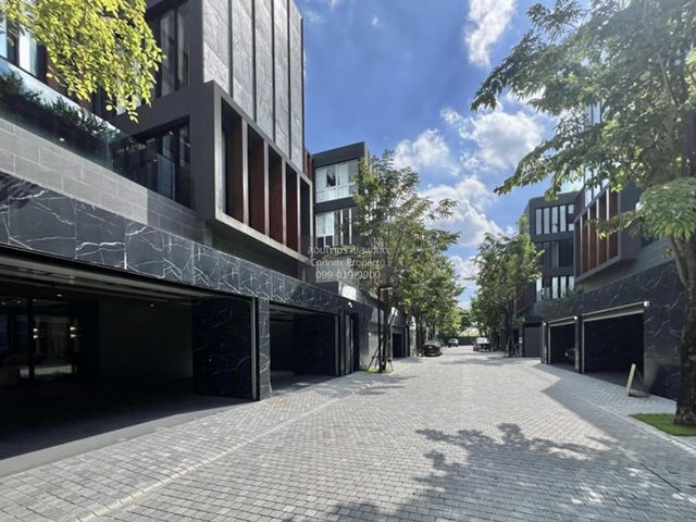 place photo 88