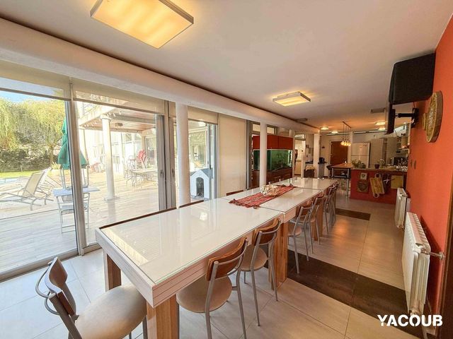 place photo 48
