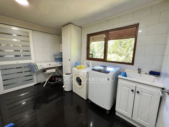 place photo 44